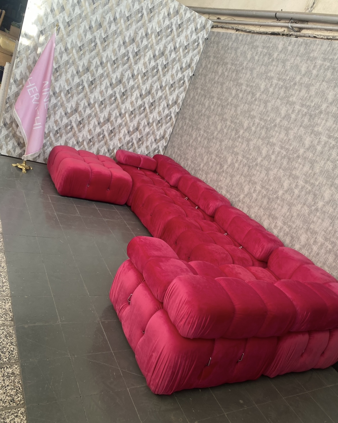 مبل یو پازلی (۶ نفره) - Image 8